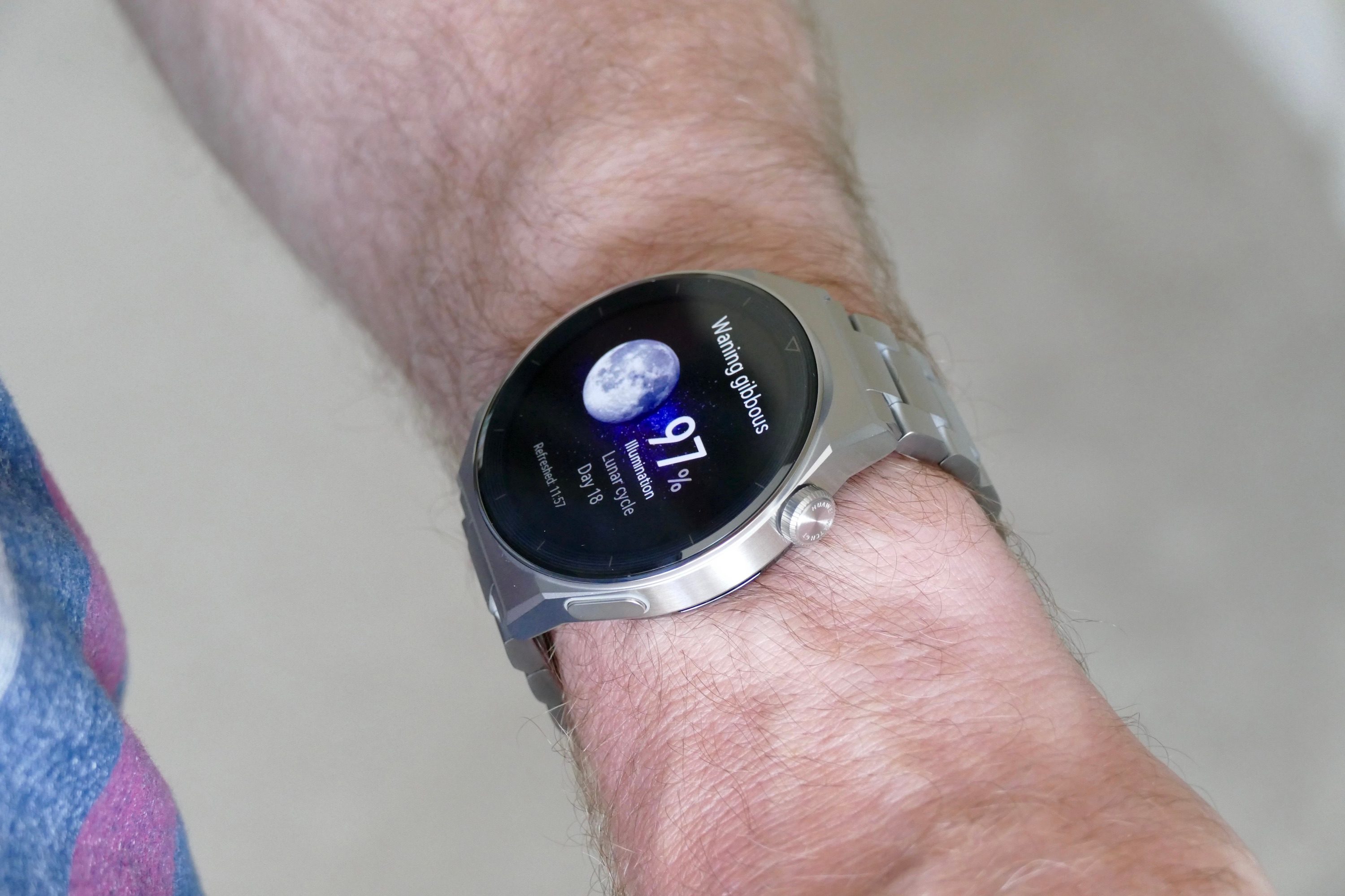 The weather app on the Huawei Watch GT 3 Pro.