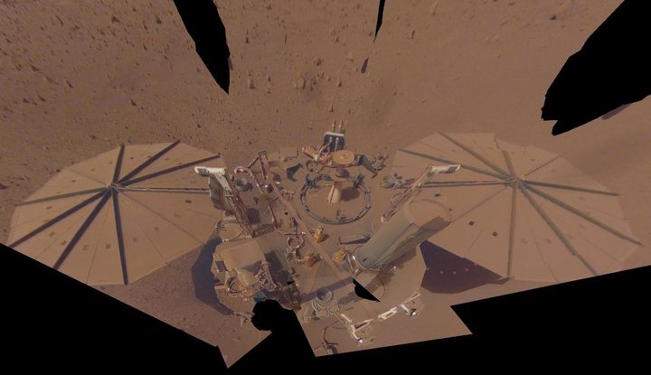 InSight Mars lander selfie image.