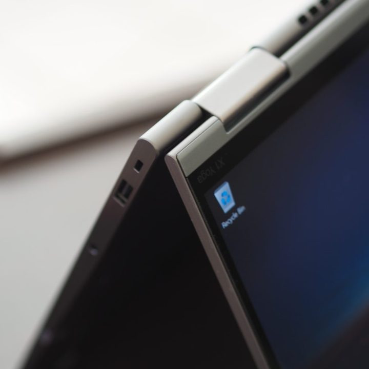 Lenovo ThinkPad X1 Yoga Gen 7 tent view close up of hinge.