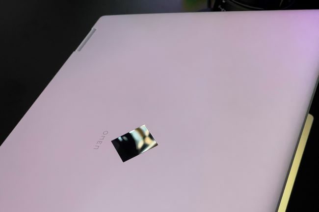 The lid of the HP Omen 16.