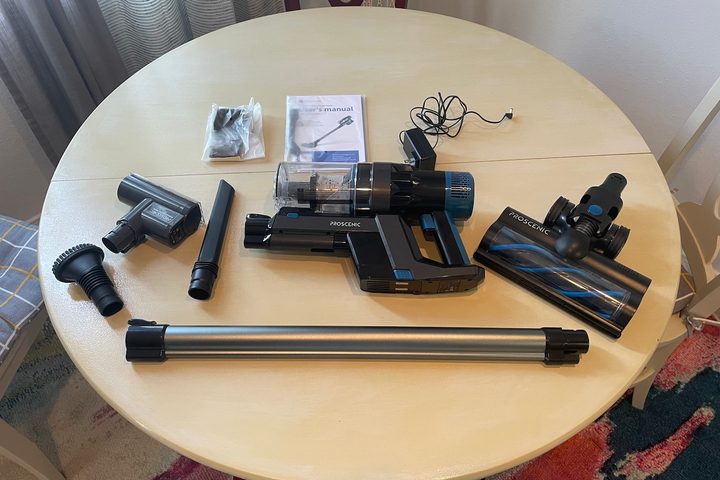 The Proscenic P11 box contents.