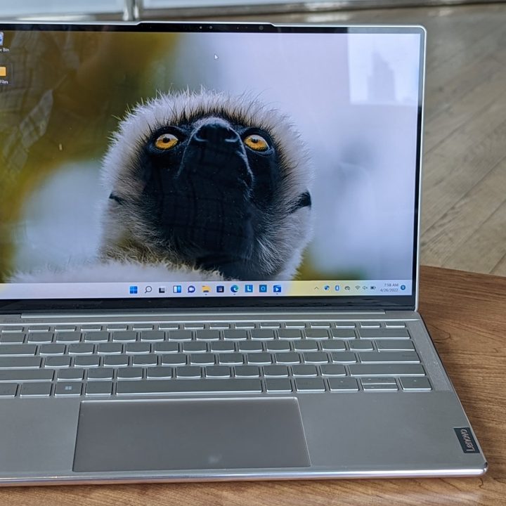 The Slim 9i sitting on a desk
