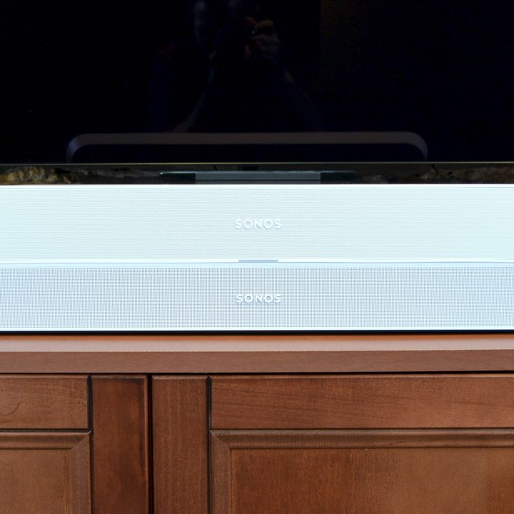 Front view of a Sonos Ray stacked on top of a Sonos Beam Gen 2.