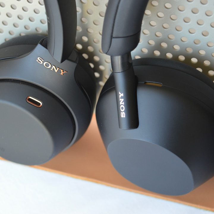 Close-up of earcups on Sony WH-1000XM4 and WH-1000XM5.