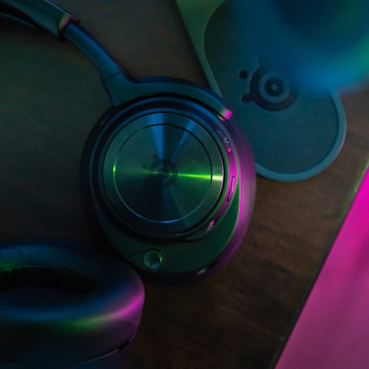steelseries arctis nova pro wireless review 10