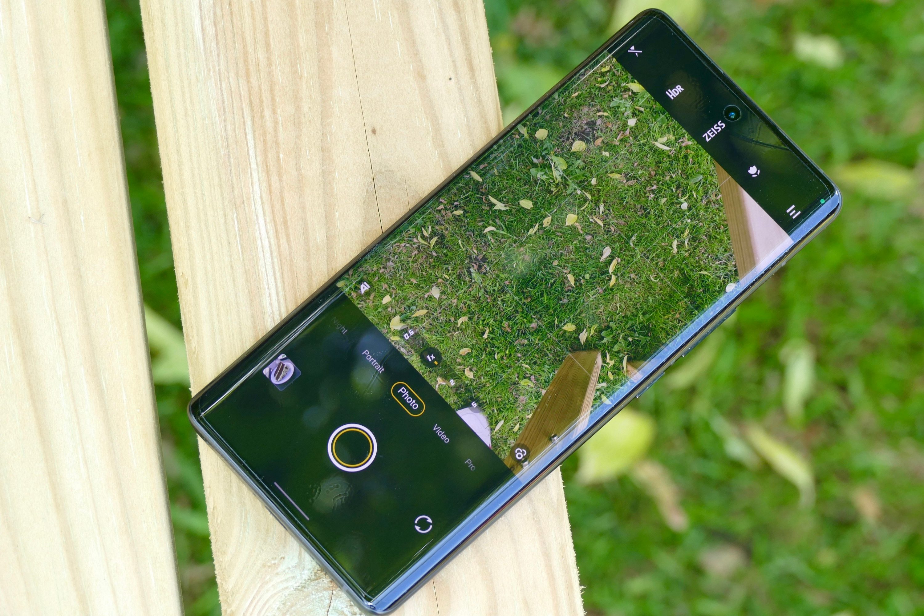 The camera app on the Vivo X80 Pro.