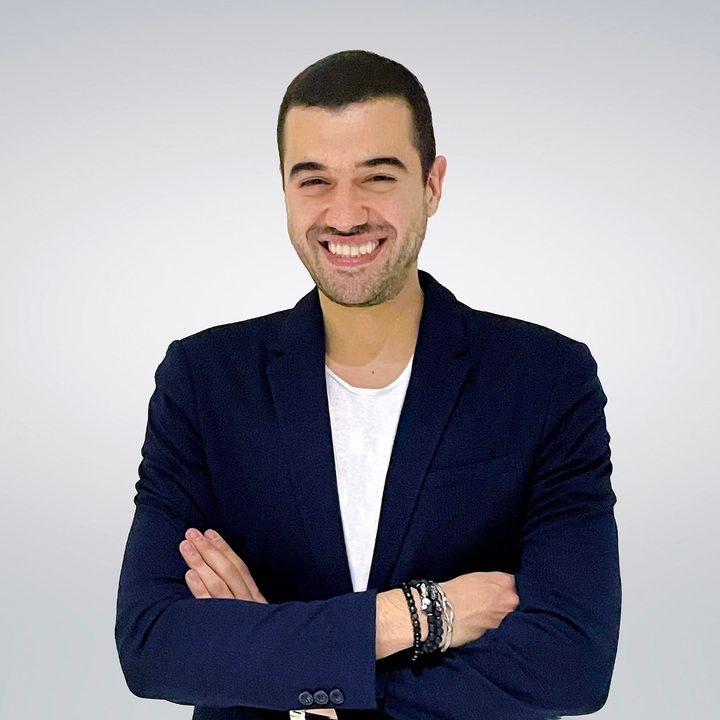 Portrait of Yilmaz Bora, Founder of Primeval Foods.