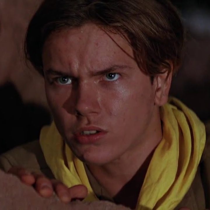 River Phoenix is young Indiana Jones