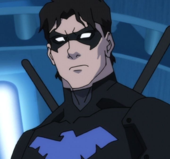 Nightwing frowning in Young Justice.
