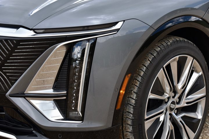 The 2023 Cadillac Lyriq's daytime running lights and headlights.