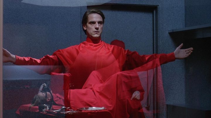 Jeremy Irons stars in Dead Ringers