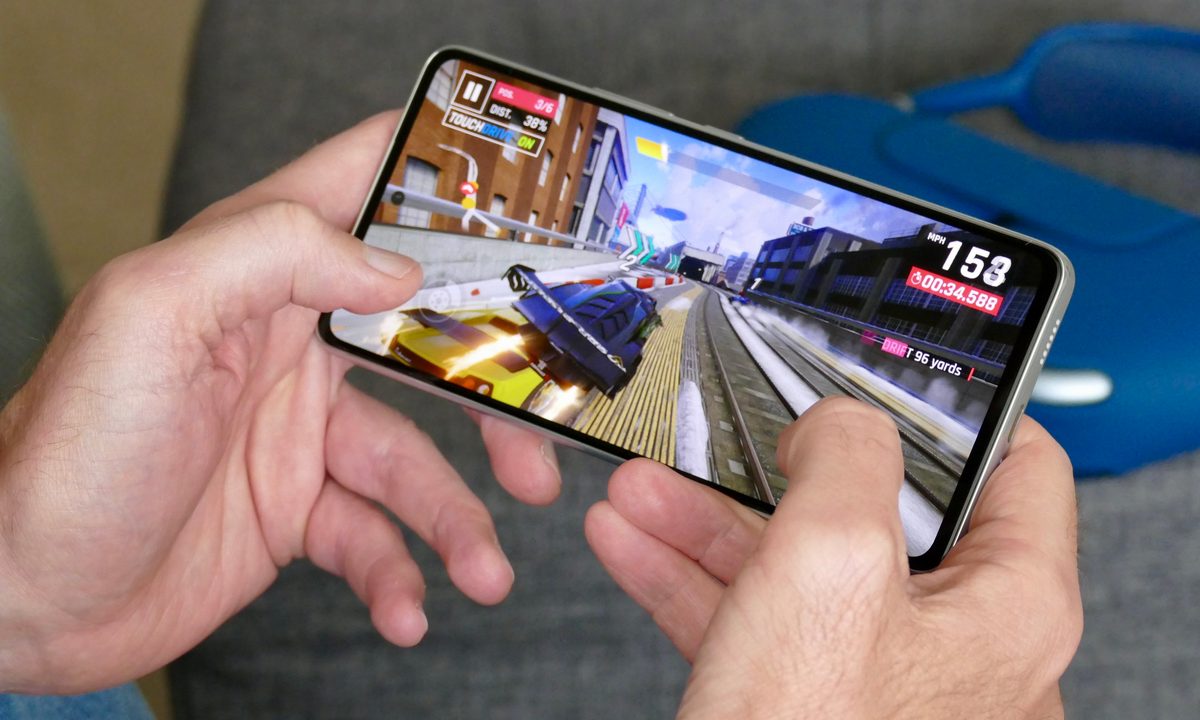 Playing Asphalt 9: Legends on the Samsung Galaxy A53 5G.
