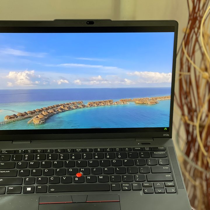 The display on the ThinkPad X13s.