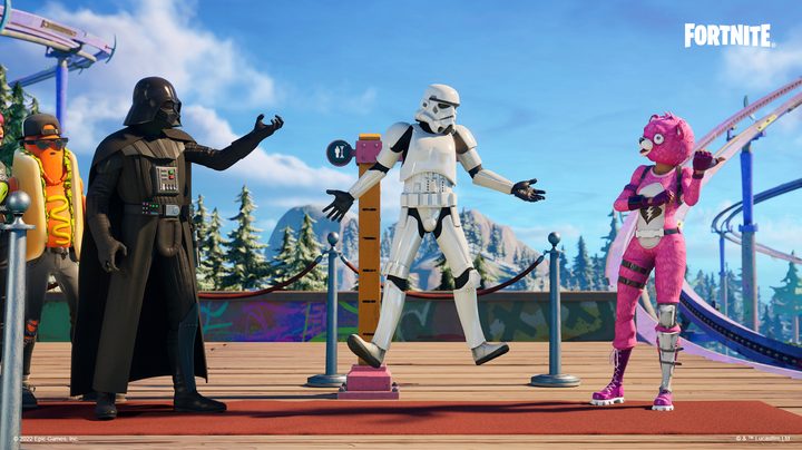 Darth Vader Force Choking Storm Trooper in Fortnite Chapter 3 Season 3.