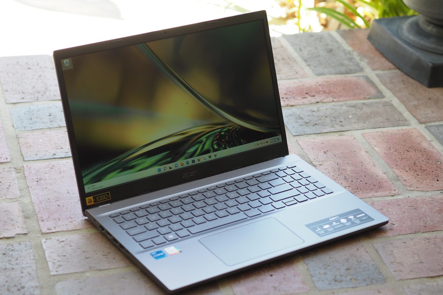 acer-aspire-5-2022-front-