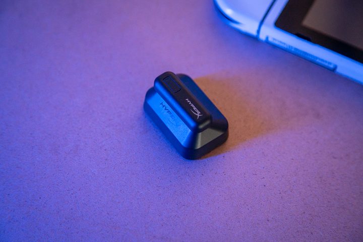 HyperX Cloud Mix adaptor attached to its stand.