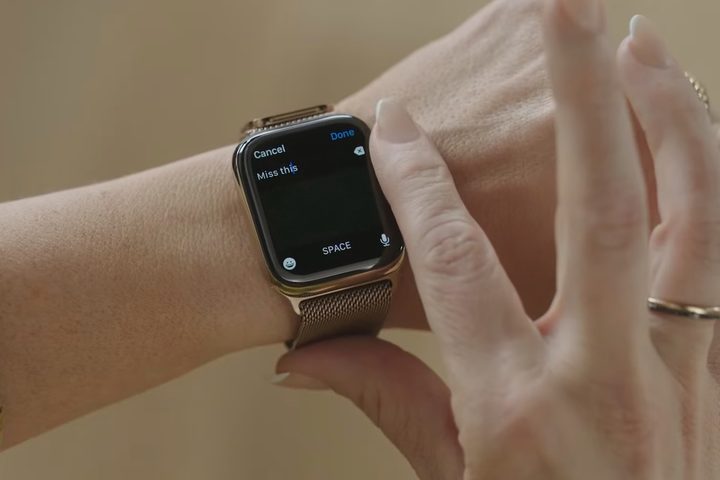 Scribbling on the Apple Watch Series 7