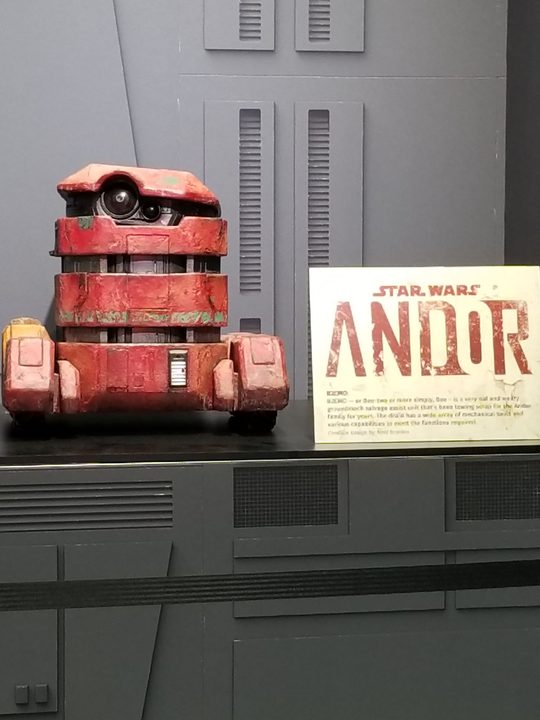 A robot from Andor.