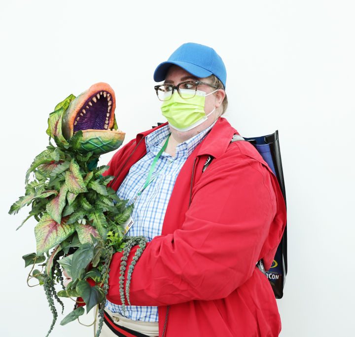 Cosplayer as Seymour and Audrey from Little Shop of Horrors at San Diego Comic-Con 2022.