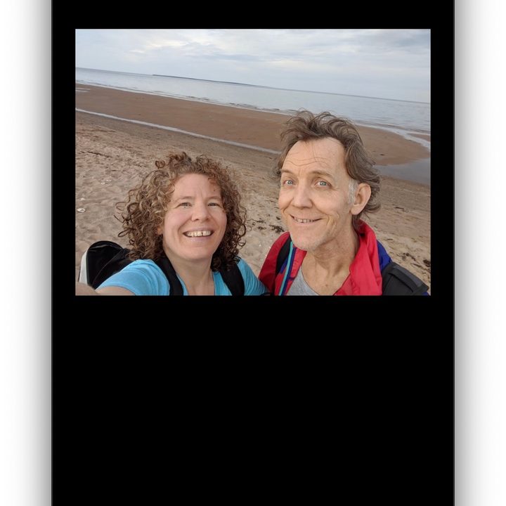 how to use camouflage google pixel photos in the 6 magic eraser tool there s a new option for