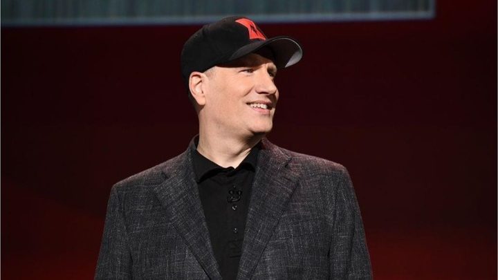 Kevin Fiege on stage at Comic-Con.