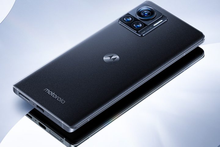Motorola X30 Pro rear panel.