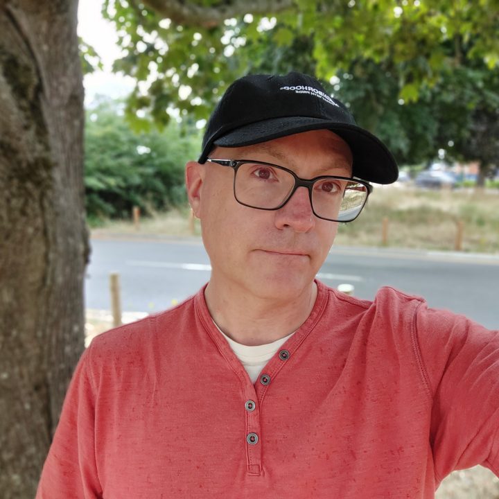 Nothing Phone 1 portrait selfie photo.