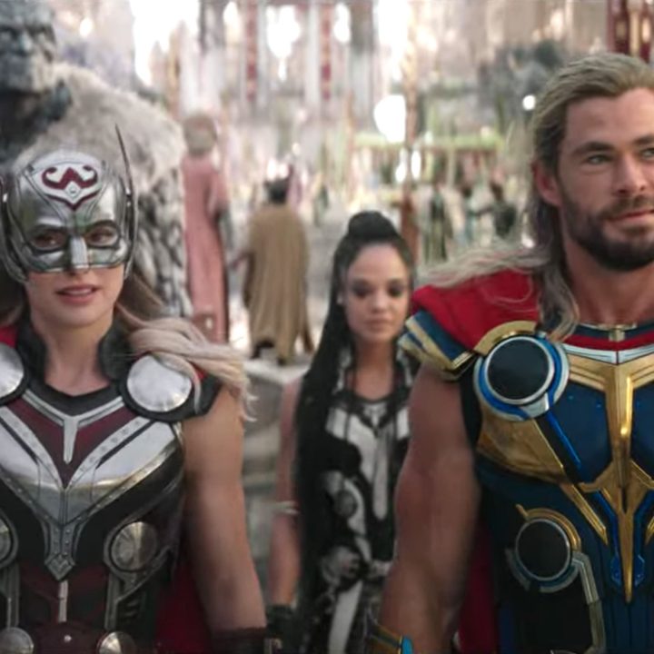Jane as Mighty Thor with Thor in "Thor: Love and Thunder."