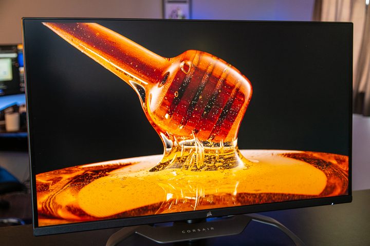 HDR video on the Corsair Xeneon 32 monitor.