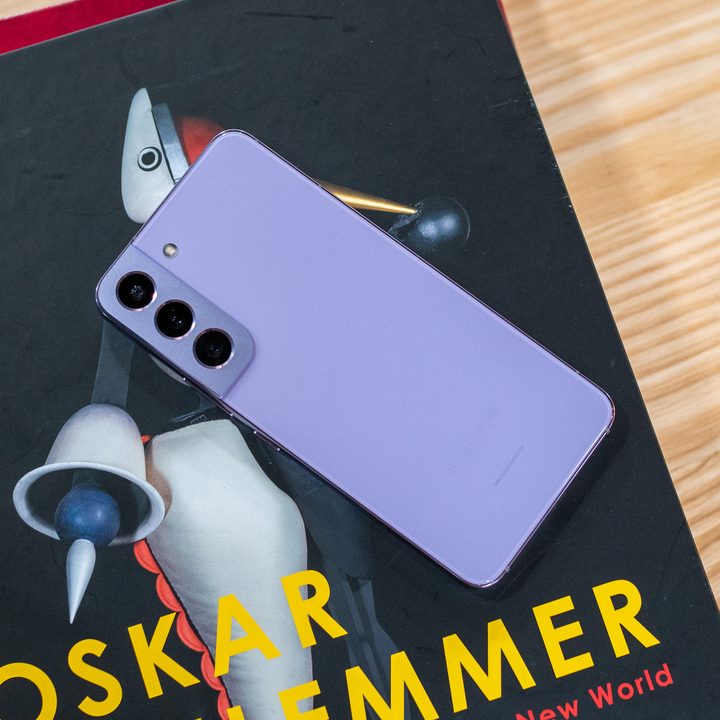 Purple Samsung Galaxy S22 phone.