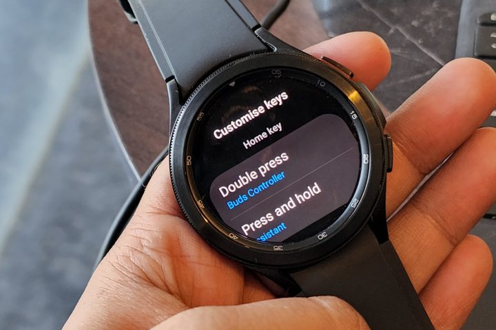 Samsung Galaxy Watch 4 side button customization