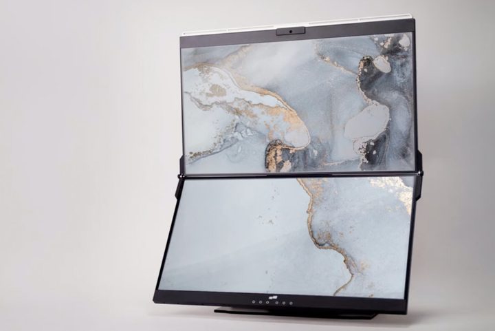 The Geminos dual screen monitor, open with both panels showing.