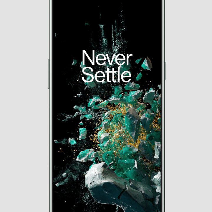 The OnePlus 10T in Jade Green.