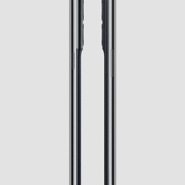 The OnePlus 10T in Moonstone Black.