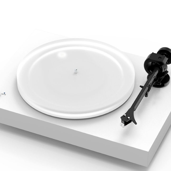 Pro-Ject X2 B turntable in white.