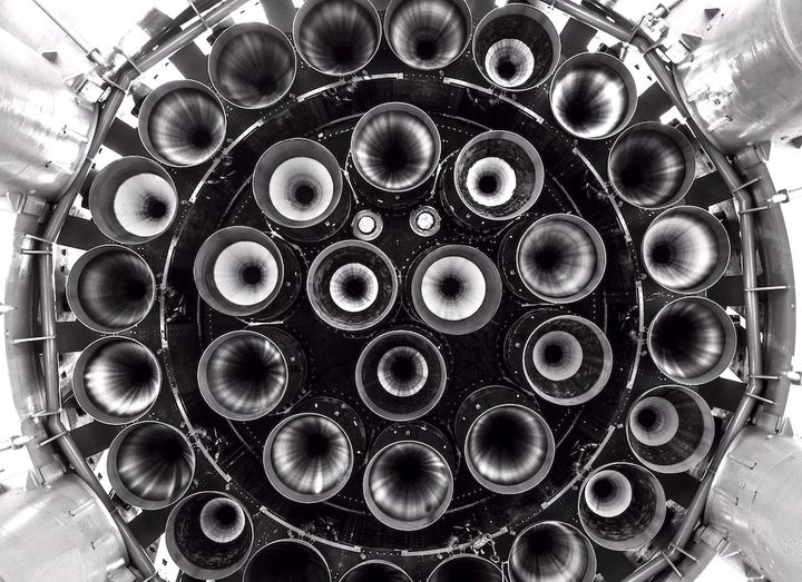 The Super Heavy's Raptor engines.