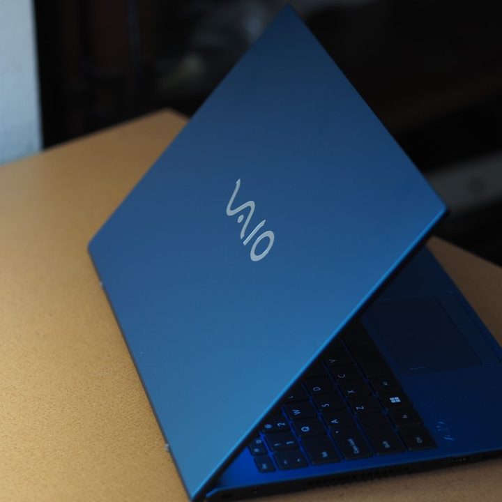 VAIO Fe 14.1 rear view showing lid and logo.
