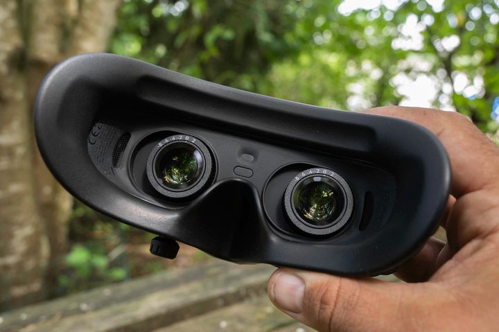 View of the interior of the DJI Goggles 2.