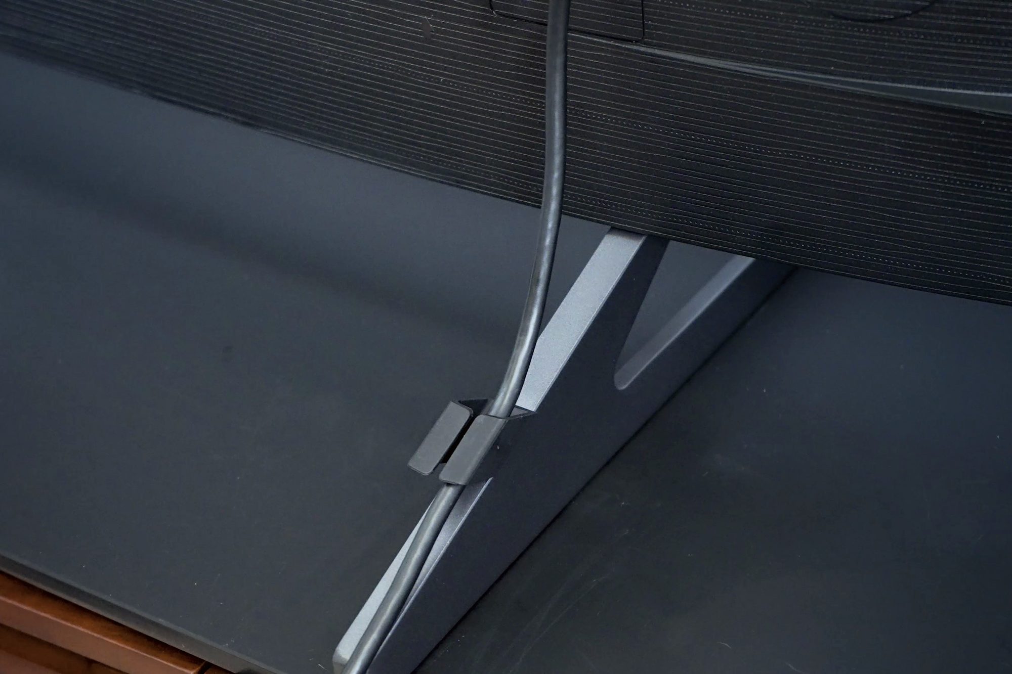 Stand foot with cord management.
