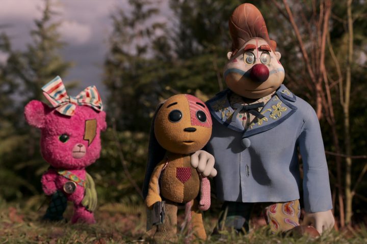 Rosy, Ollie, and Zozo stand on a hill together in Netflix's Lost Ollie.