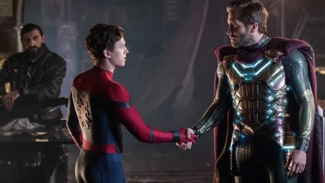 Spider-Man and Mysterio shake hands in "Spider-Man: Far From Home."