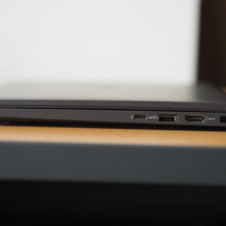 Dell Latitude 7330 UL right side showing ports.