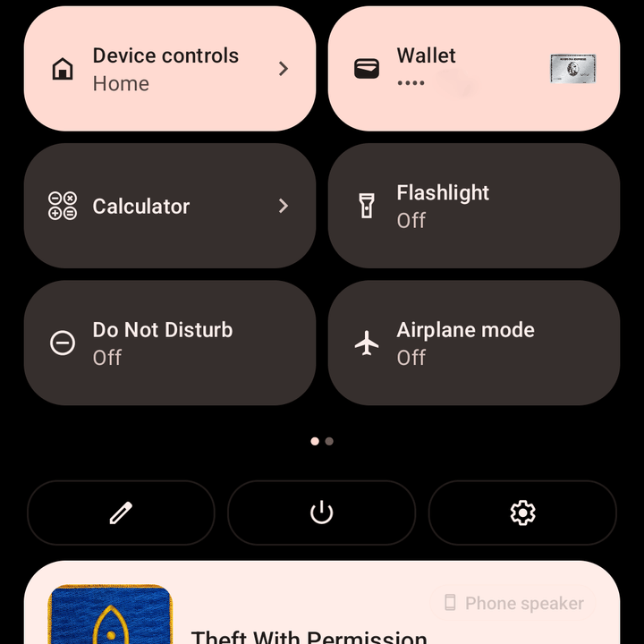 Screenshot of Android 12 on the Motorola Edge (2022).