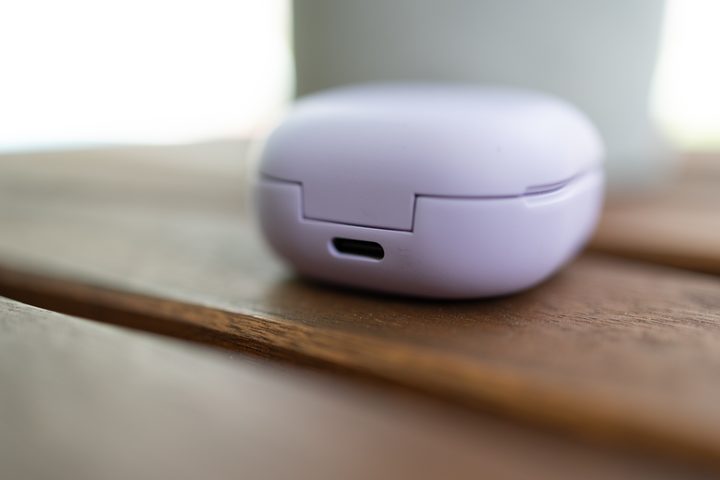 Samsung Galaxy Buds 2 Pro case.