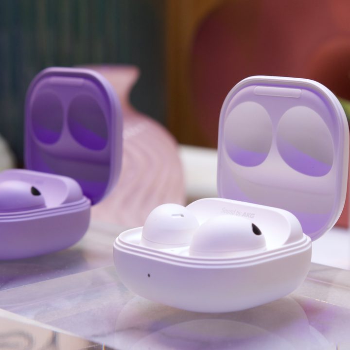 Samsung Galaxy Buds 2 Pro.