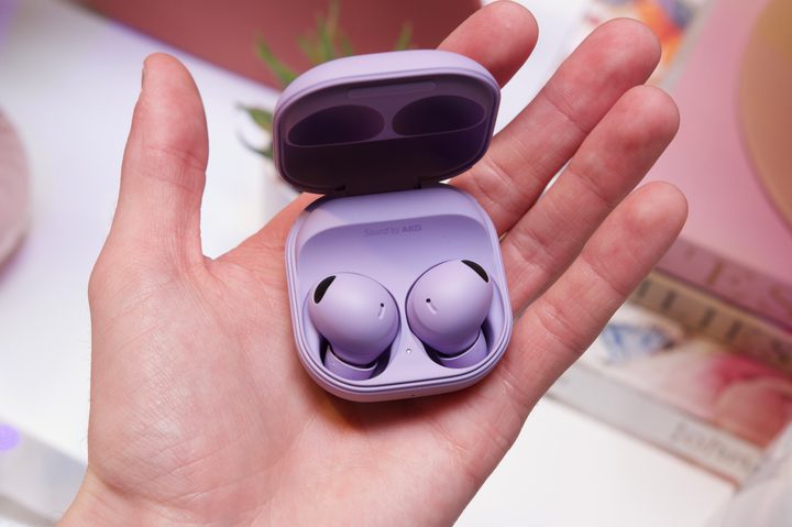 Samsung Galaxy Buds 2 Pro.