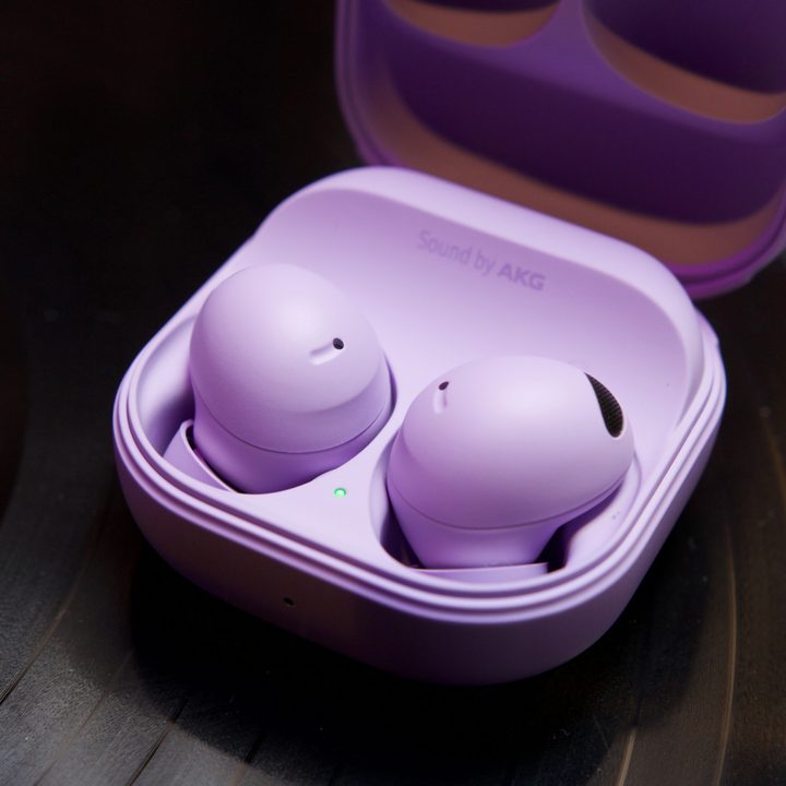 Samsung Galaxy Buds 2 Pro.