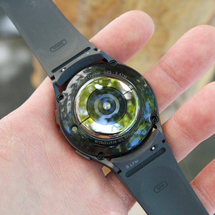 The BioActive sensor on the back of the Galaxy Watch 5.