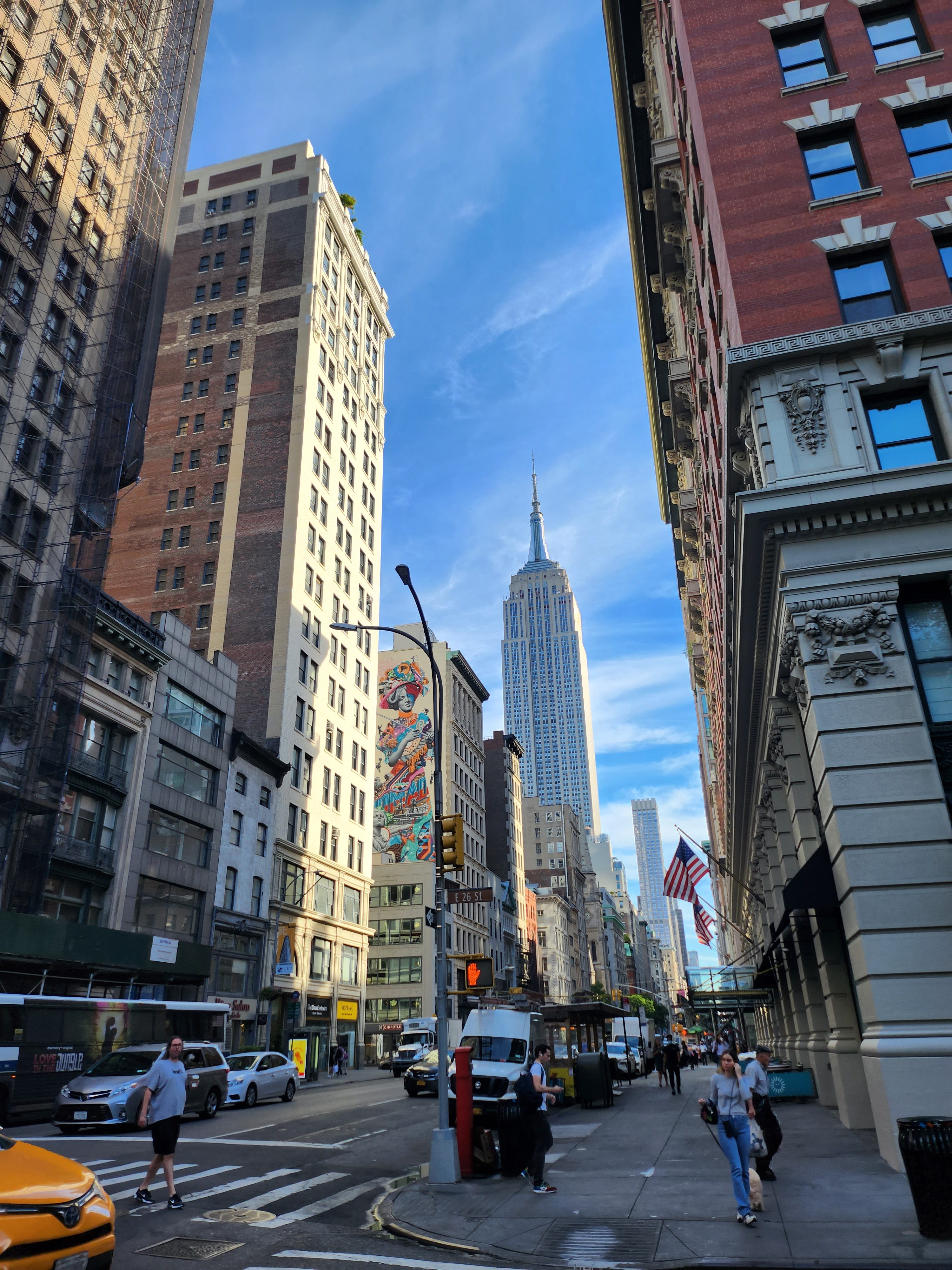 Photo of a skyscrape in New York City.