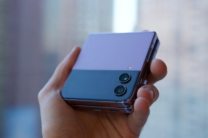 Someone holding a closed Galaxy Z Flip 4.